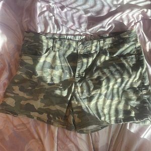 Women’s Camo VIP JEANS Short Shorts